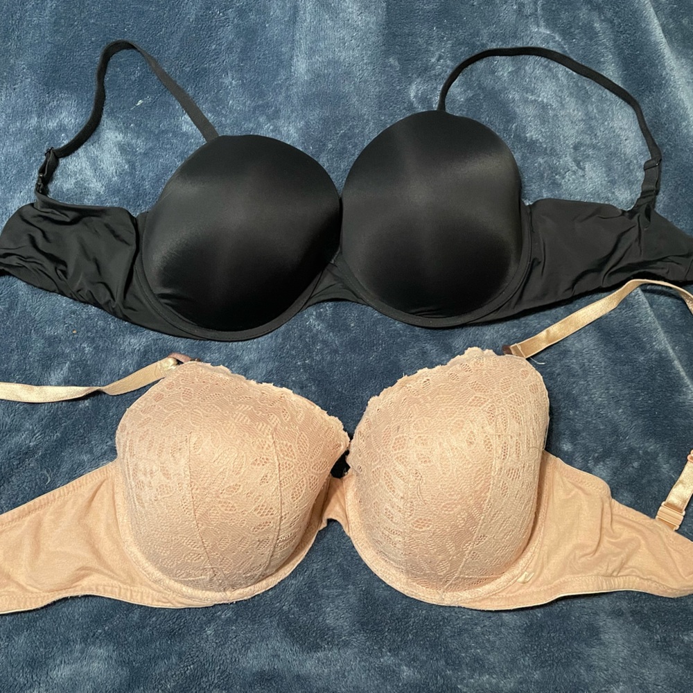 36DDD Victoria’s Secret underwire bras